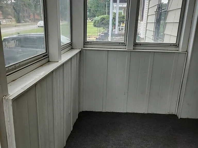 6328 Indiana Ave — Photo 10