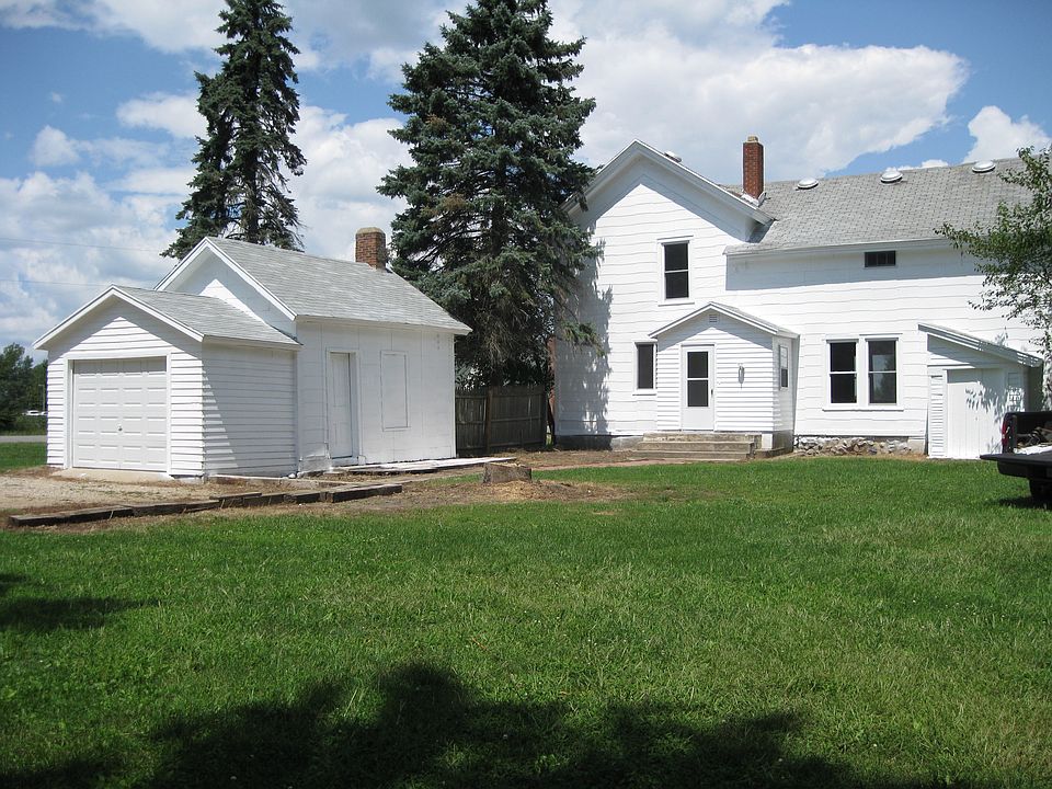 2nd image of 22 E W Ave
