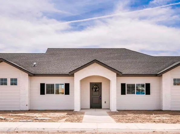 1101 Magnolia St, Burley, ID 83318