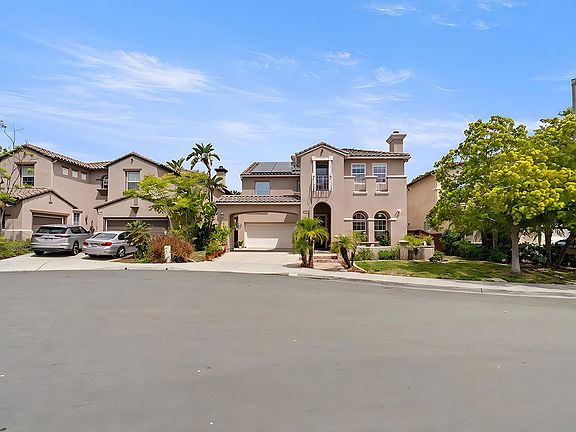 3rd image of 7116 Torrey Mesa Ct