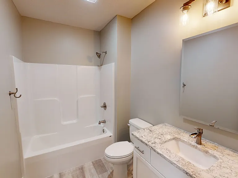 1003 E Maple Ave — Photo 9