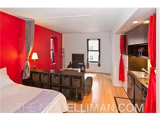 Rented by Douglas Elliman | media 33