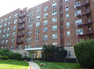 1304 Midland Ave APT C48, Yonkers, NY 10704