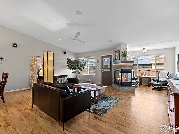 5th image of 305 Lilac Pl