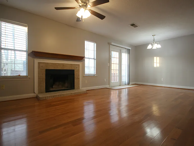 945 Mill Stone Dr — Photo 7