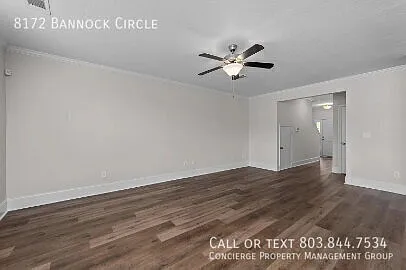 Well-Loved Townhome with fenced yard! — Photo 3