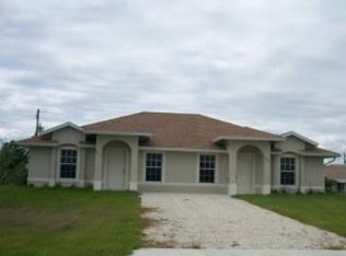 5205 24th St SW, Lehigh Acres, FL 33973