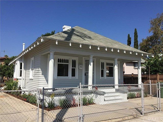 1st image of 208 S Ave 60