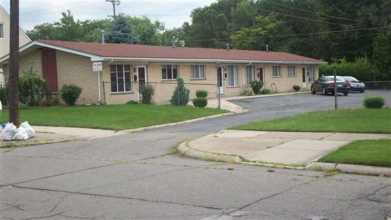 1st image of 1497 Ford Blvd
