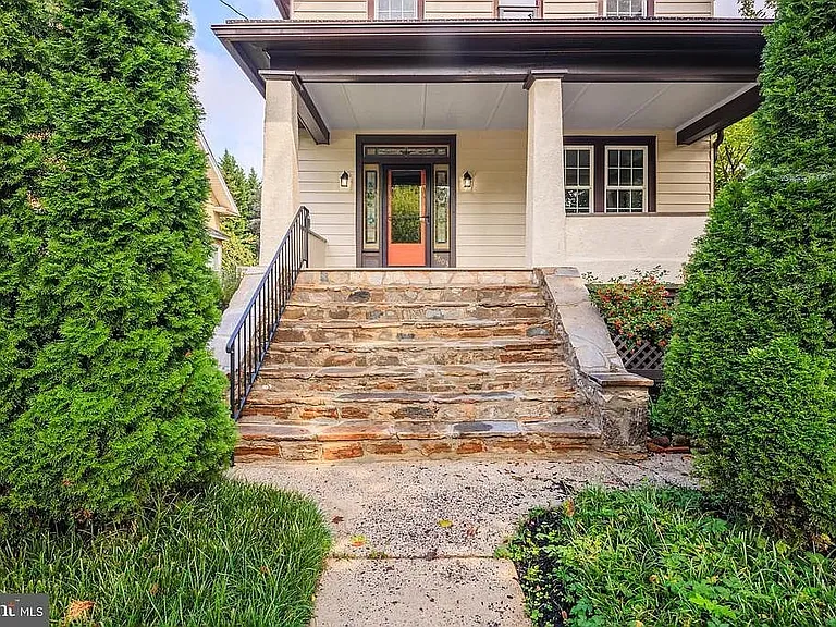 5603 Merville Ave — Photo 30
