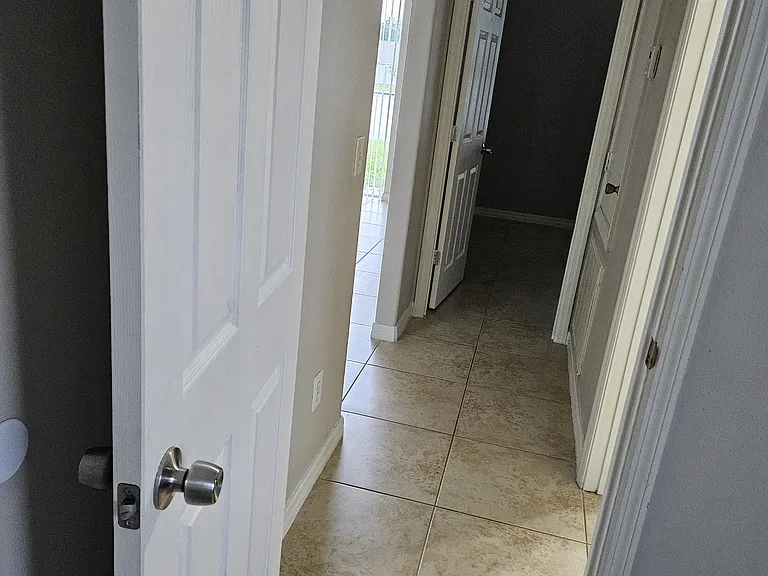 1335 Knollwood Dr — Photo 7