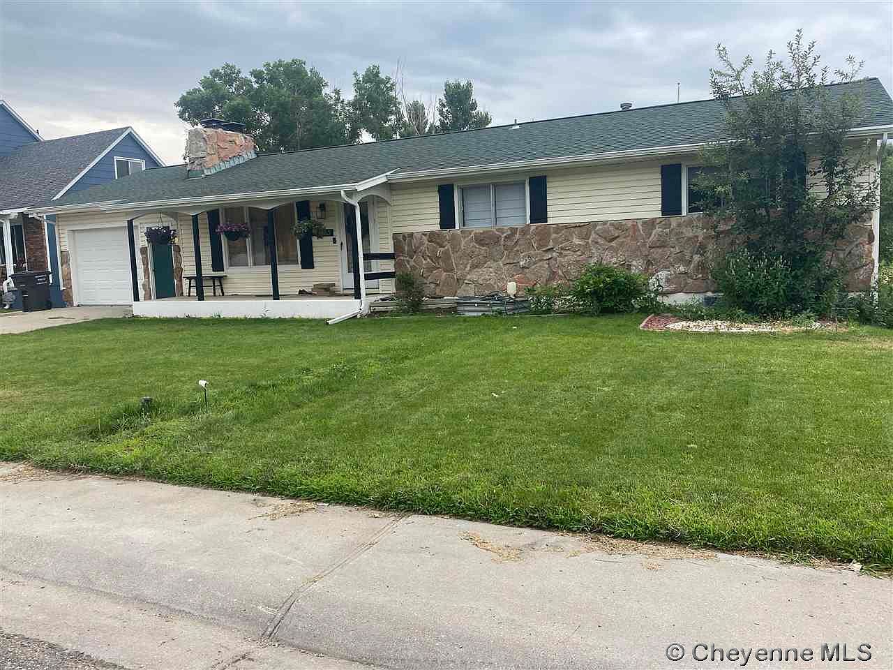 1453 Cottonwood Ave, Wheatland, WY 82201 Zillow
