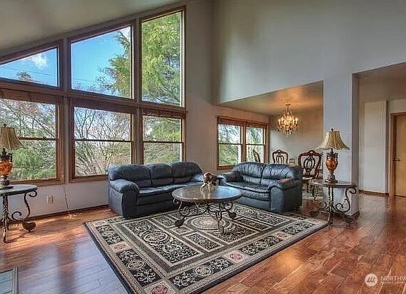 3rd image of 9502 S 200th Street