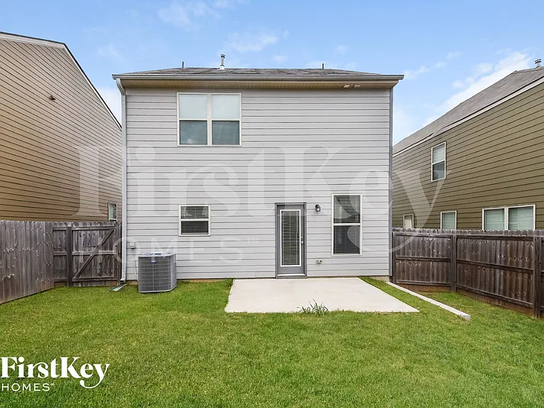 584 Dasheill Ln — Photo 15