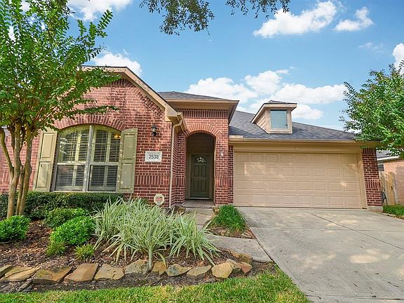 2nd image of 2538 Llano Springs Dr