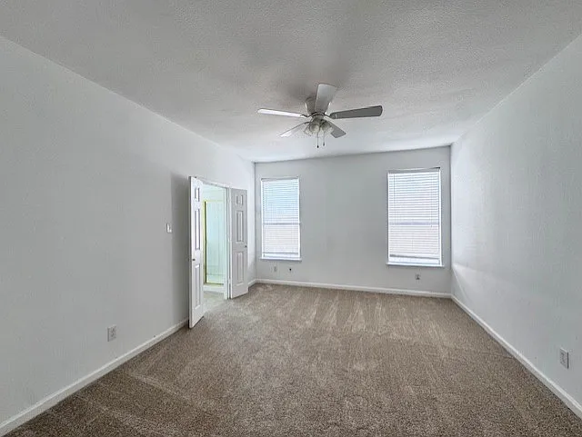 1525 Fallcreek Ct — Photo 9