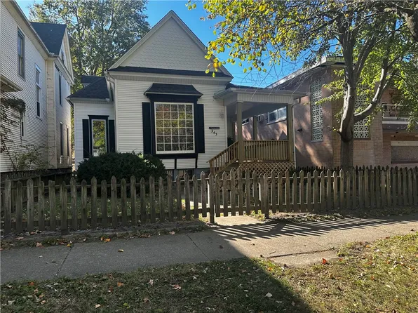 343 W Macon St, Decatur, IL 62522
