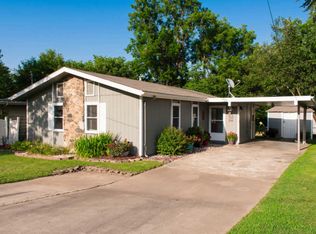 518 N Fulbright Ave, Springfield, MO 65802