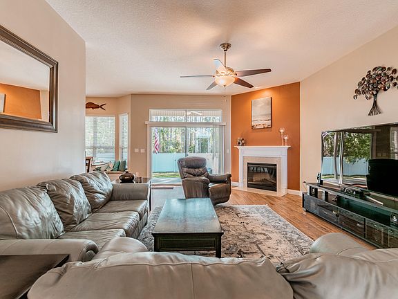 3rd image of 141 Caroline Creek Cir