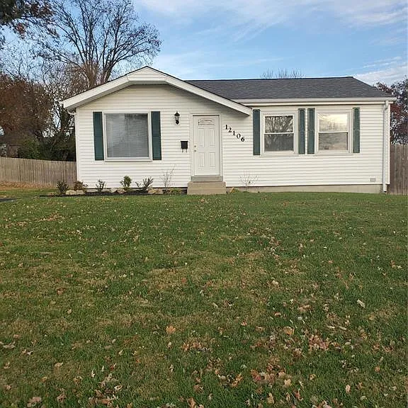 12106 Belaire Pl — Photo 2