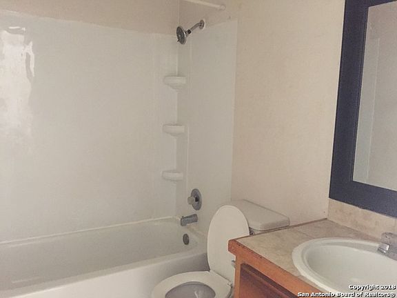 4th image of 305 Betty Jean St APT 103