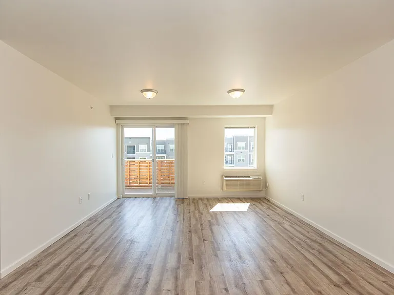 Cottonwood Corner Apartments — Photo 71