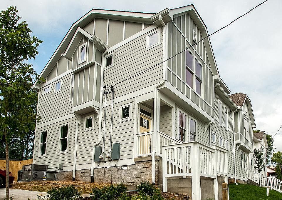 1st image of 604 Douglas Ave