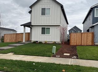 603 Merriott Ln, Woodburn, OR 97071