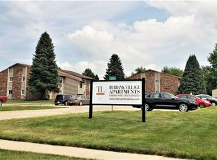 408 & 410 E 13th St #20, Pella, IA 50219