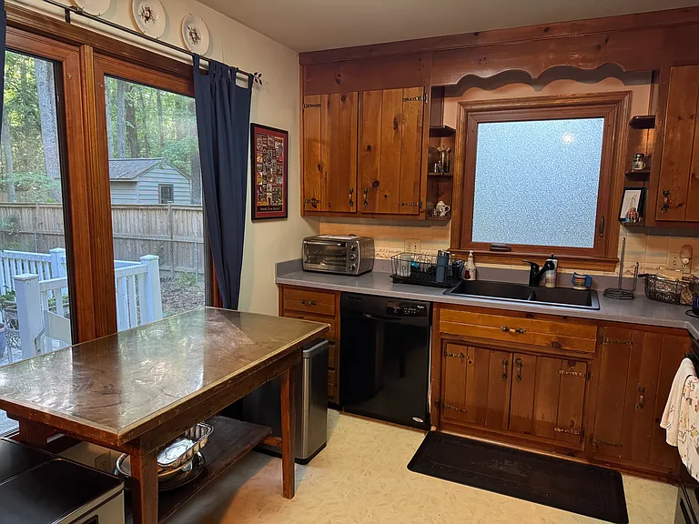 210 Bosun Cv — Photo 9
