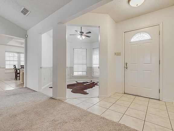 2nd image of 105 Arthur Dr