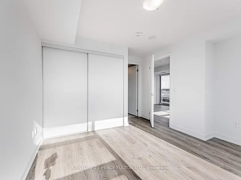 1480 Bayly St #513 — Photo 26
