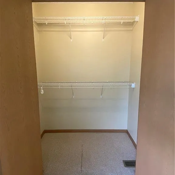 517 Wheeling Ave — Photo 10