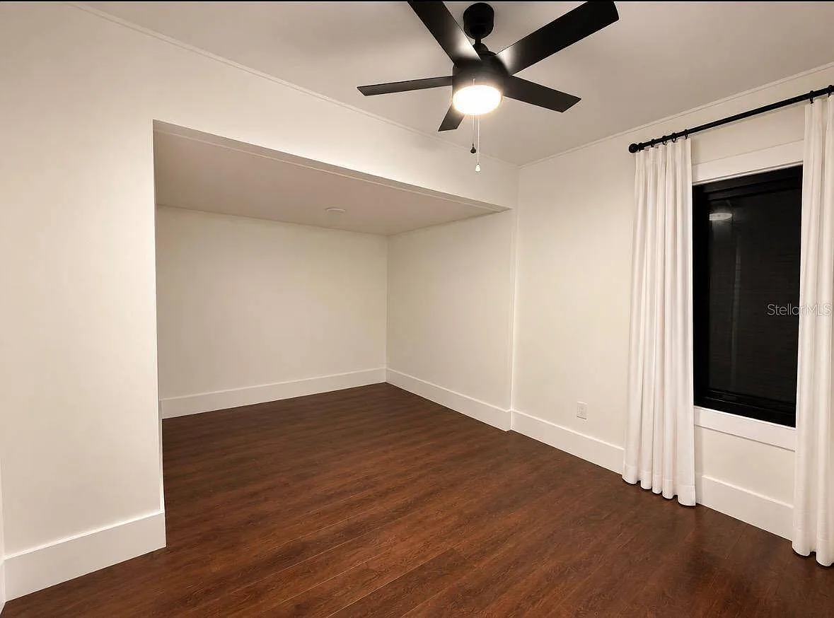 3 bed, 2.0 bath, 1154 sqft, $3,000 — Photo 3