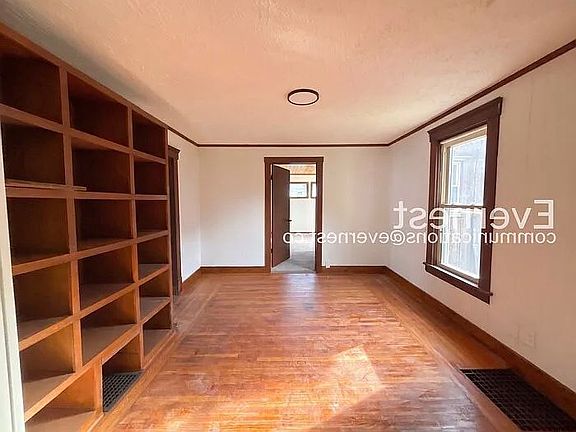 2nd image of 275 Cornell Ave #1