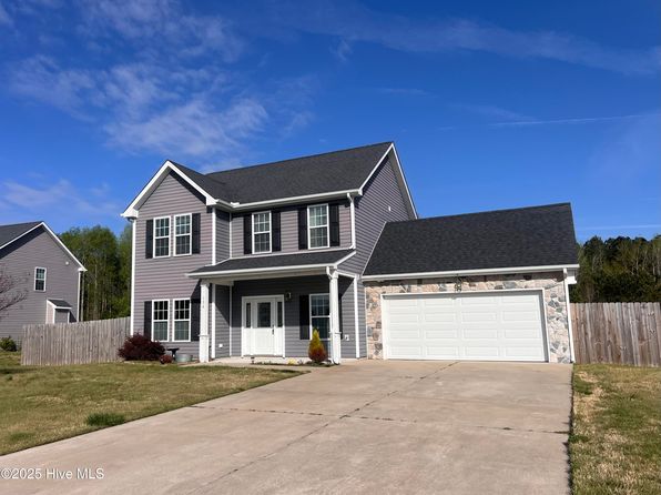 136 Laurel Woods Way, Currituck, NC 27929