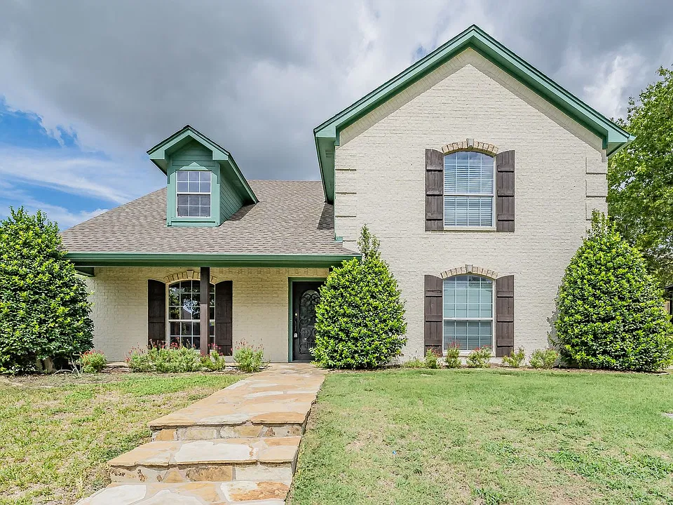 11666 Cambria Dr
