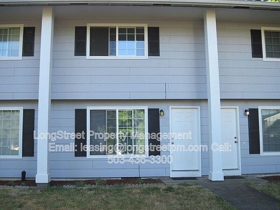 2nd image of 1785 SE Lilly Pl