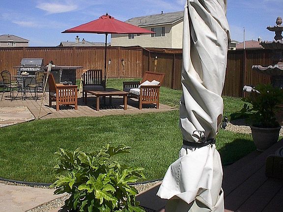 Stone Bar-B-Q/Ref/Frzr