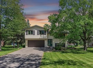 61 Quant Ct S, Lakeland, MN 55043