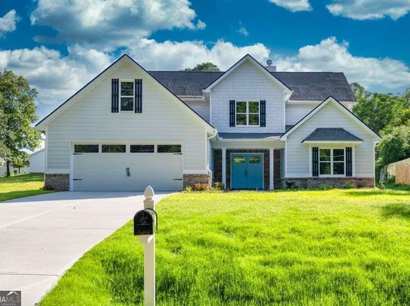 122 W Wright St, Winder, GA 30680