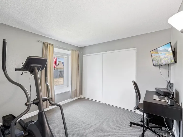 838 Lily Way — Photo 3