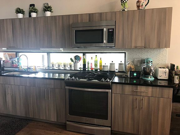 3rd image of 4234 N Western Ave APT 4F