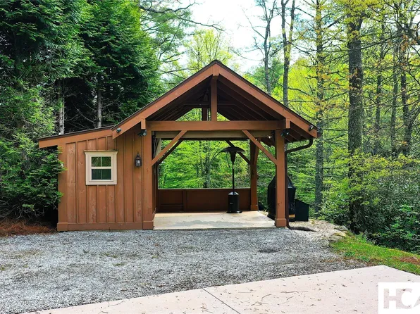 60 Bartram Trail, Scaly Mountain, NC 28775