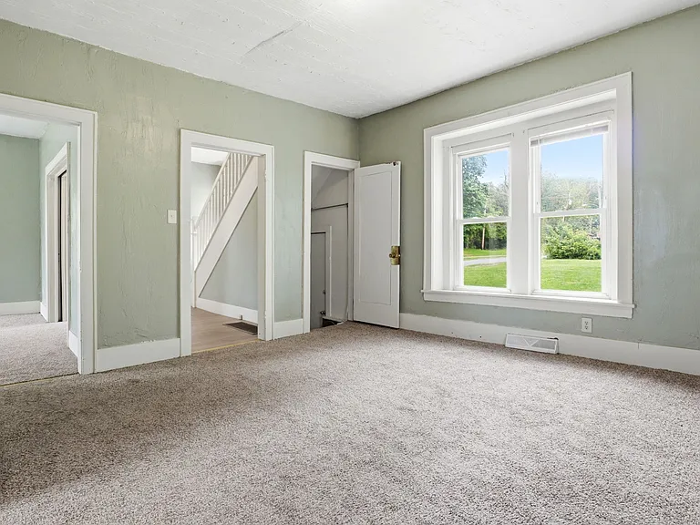 511 Edgewood Ave — Photo 7