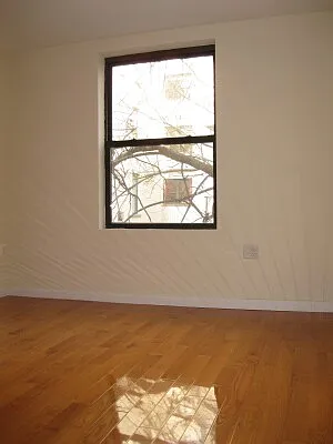 Rented by Tower Brokerage | media 45