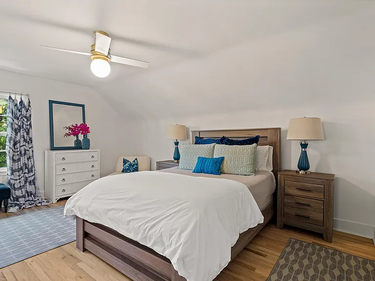 113 Crestmere Ave #201 — Photo 18
