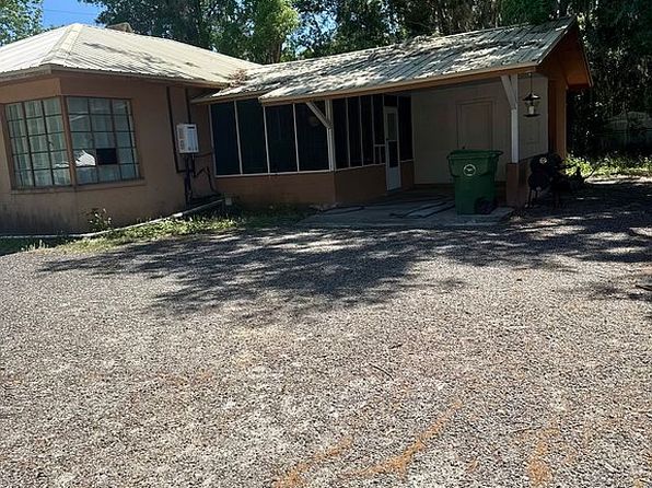 1104 Moseley Ave