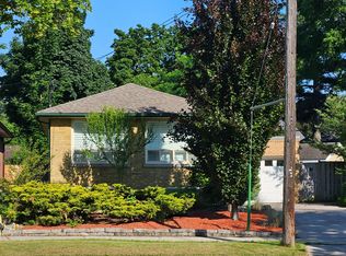 117 Westrose Ave, Toronto, ON M8X2A5