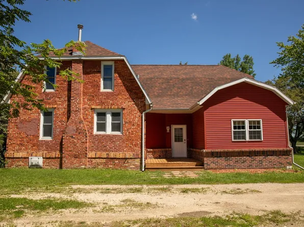 545 Concord St, West Concord, MN 55985